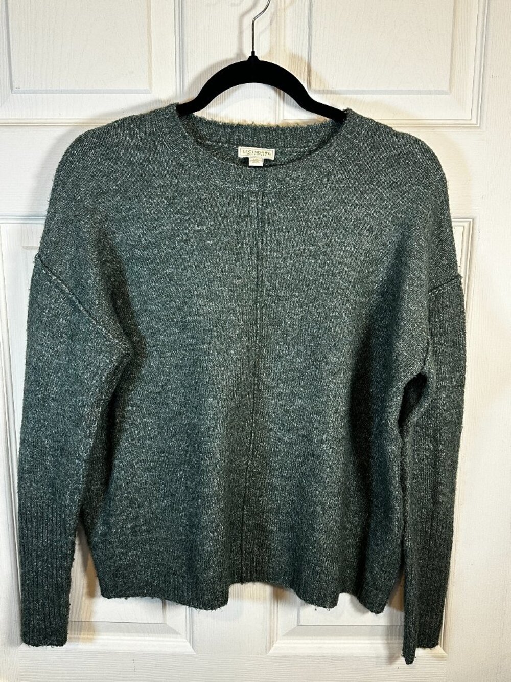 Legendary Outfitters Women’s Sweater L Green Knit Crewneck Drop Shoulder